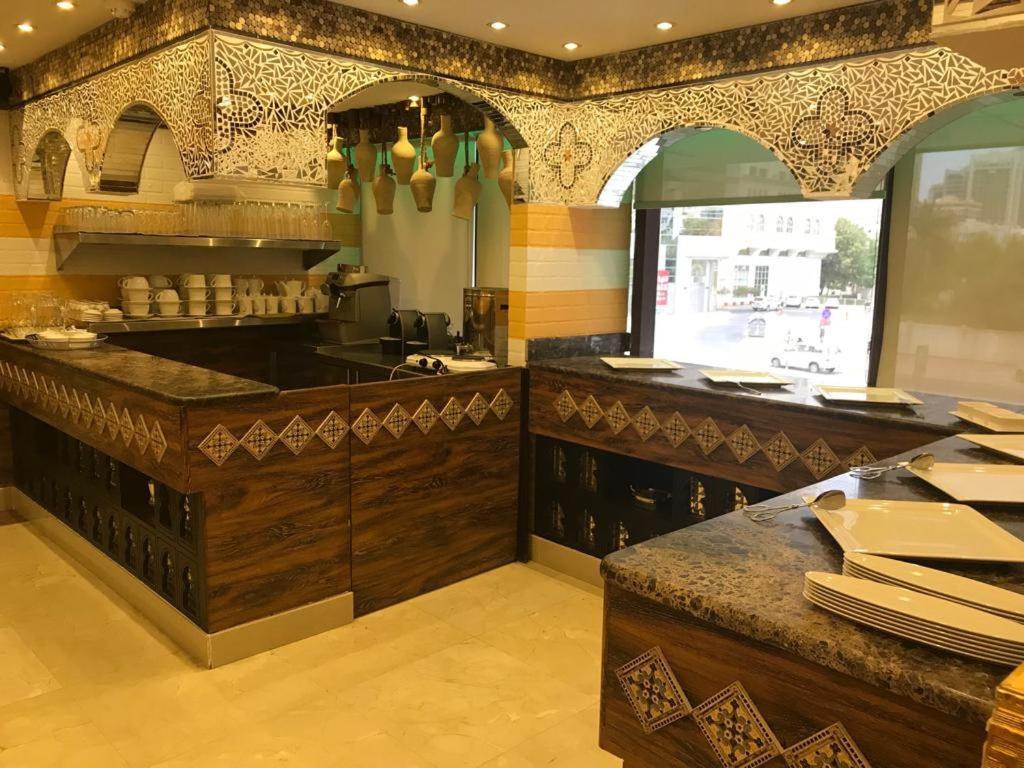 特里亚农皇家酒店 阿布扎比 外观 照片